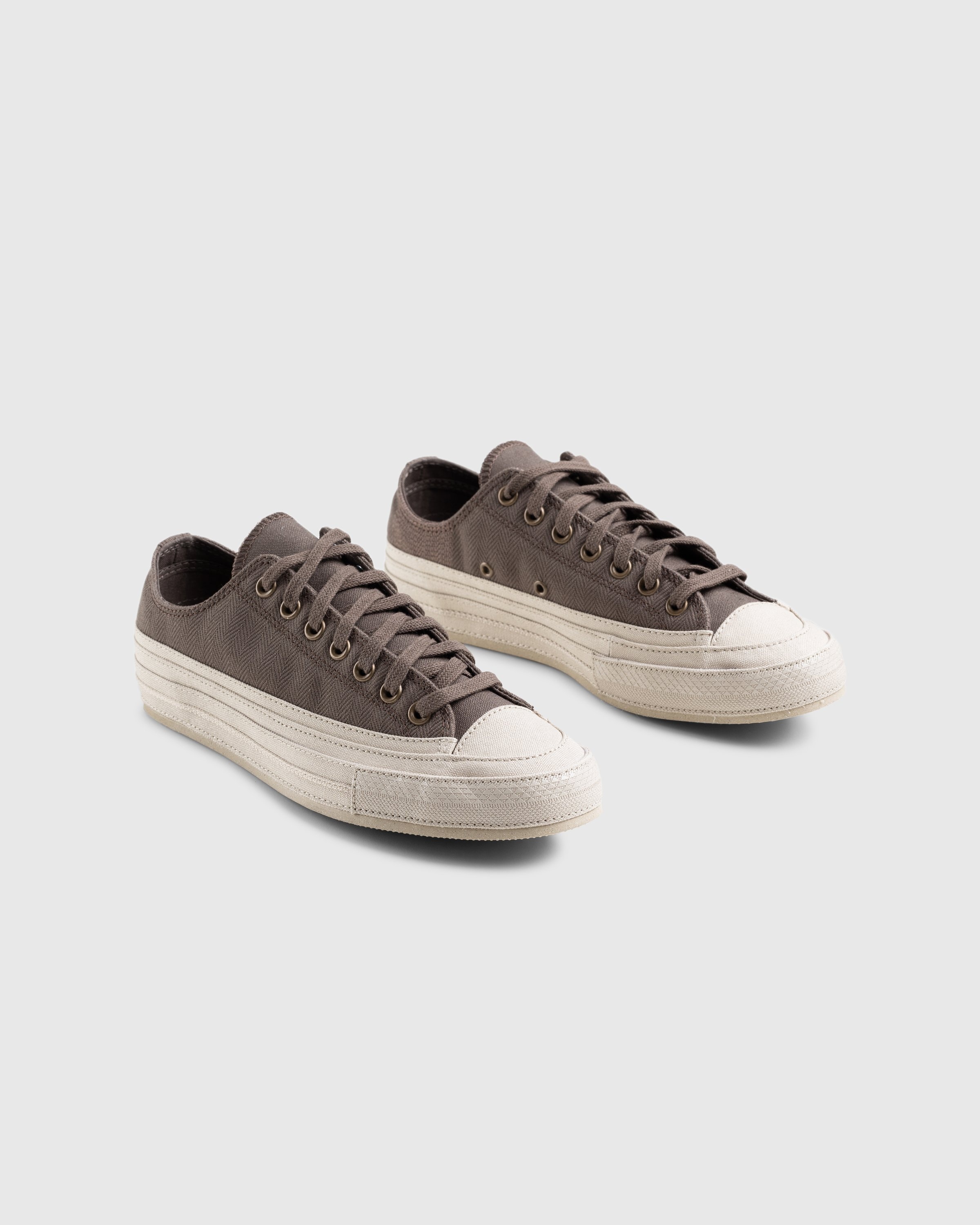 Converse x Herringbone Chuck 70 Ox Engine Smoke Toad